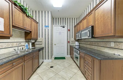 8432 Miramar Way Lakewood Ranch FL 34202