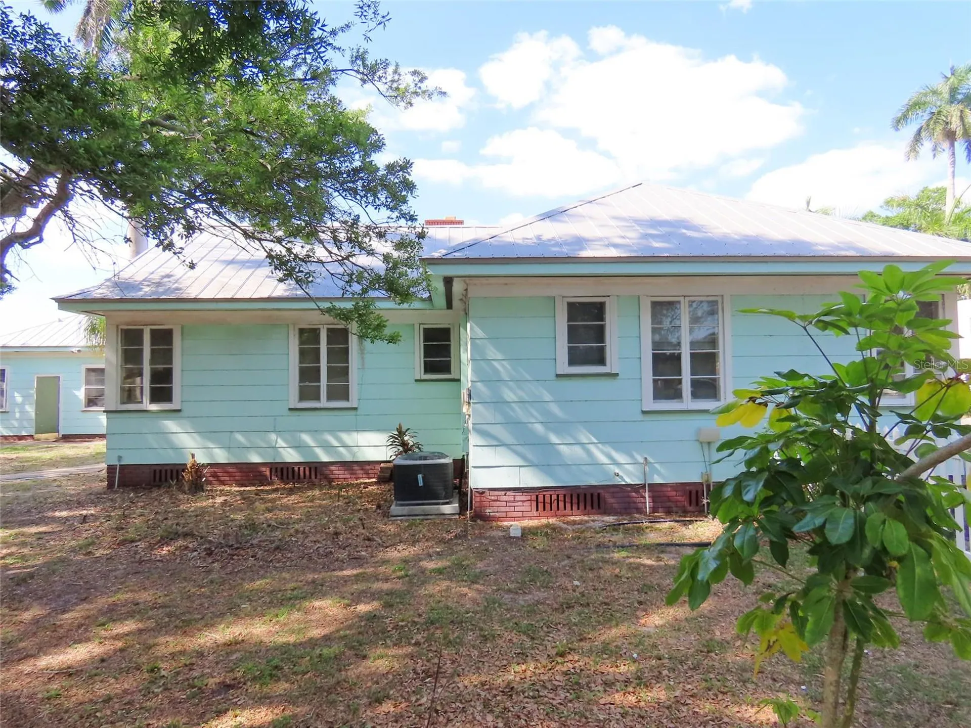 408 27th Street W Bradenton FL 34205