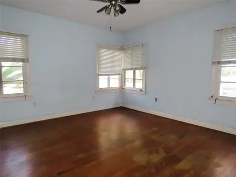 408 27th Street W Bradenton FL 34205
