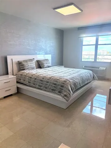 7063 Avenue Los Gobernadores Carolina PR 00979