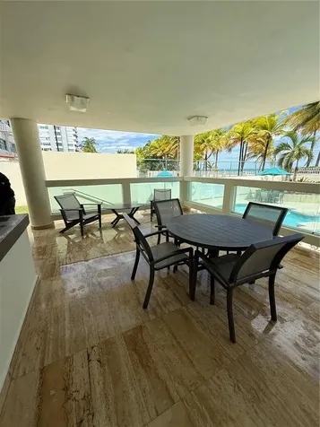 7063 Avenue Los Gobernadores Carolina PR 00979