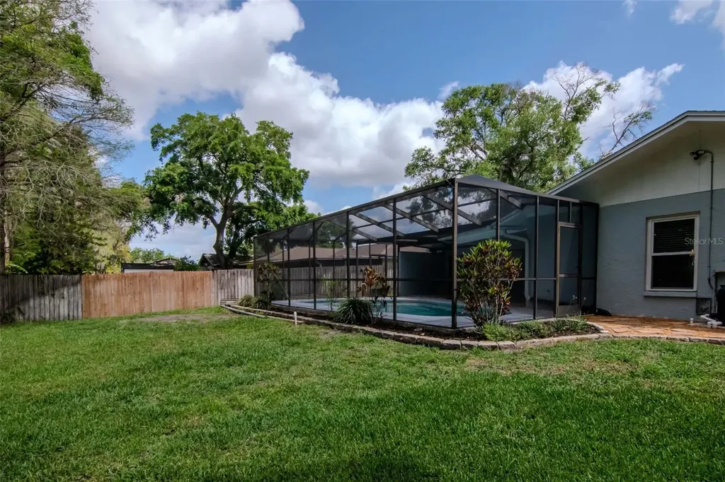 16120 Oakmanor Drive Tampa FL 33624
