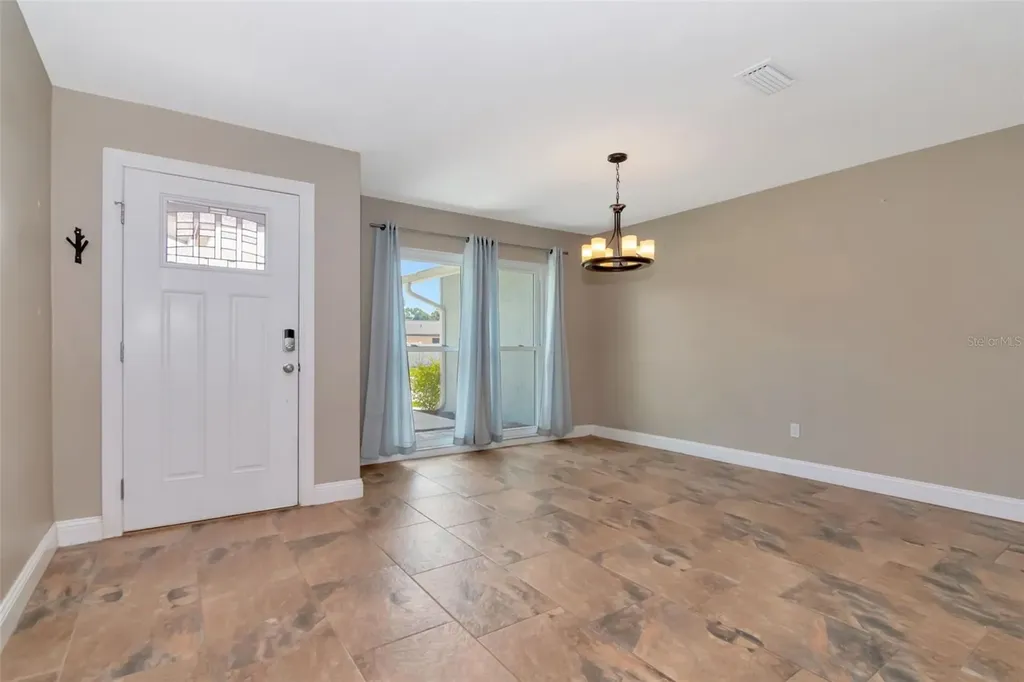 16120 Oakmanor Drive Tampa FL 33624
