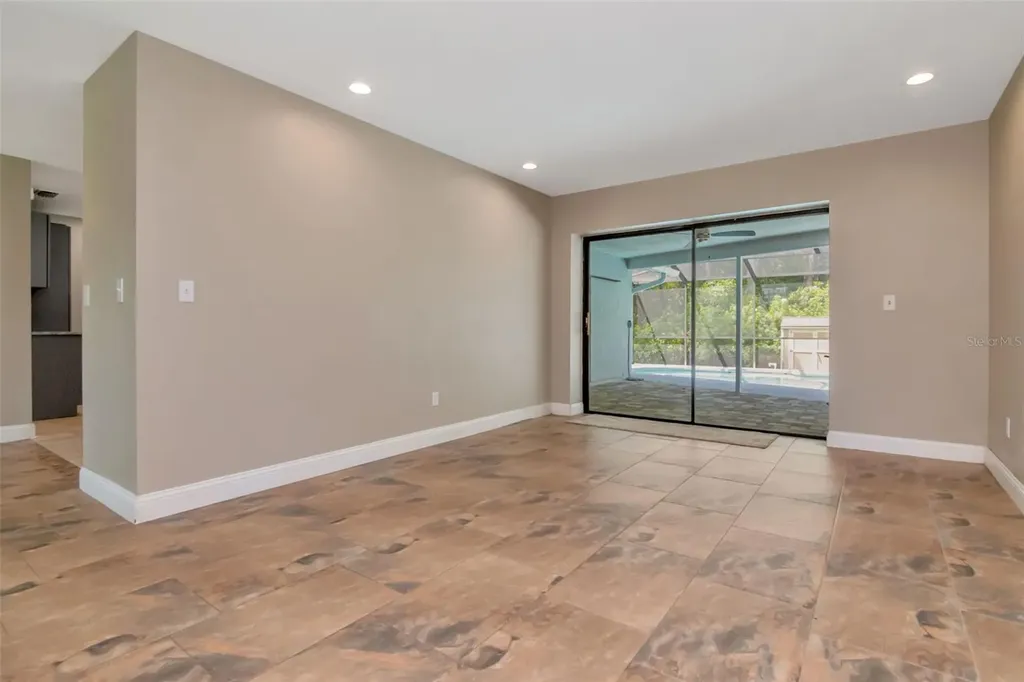 16120 Oakmanor Drive Tampa FL 33624