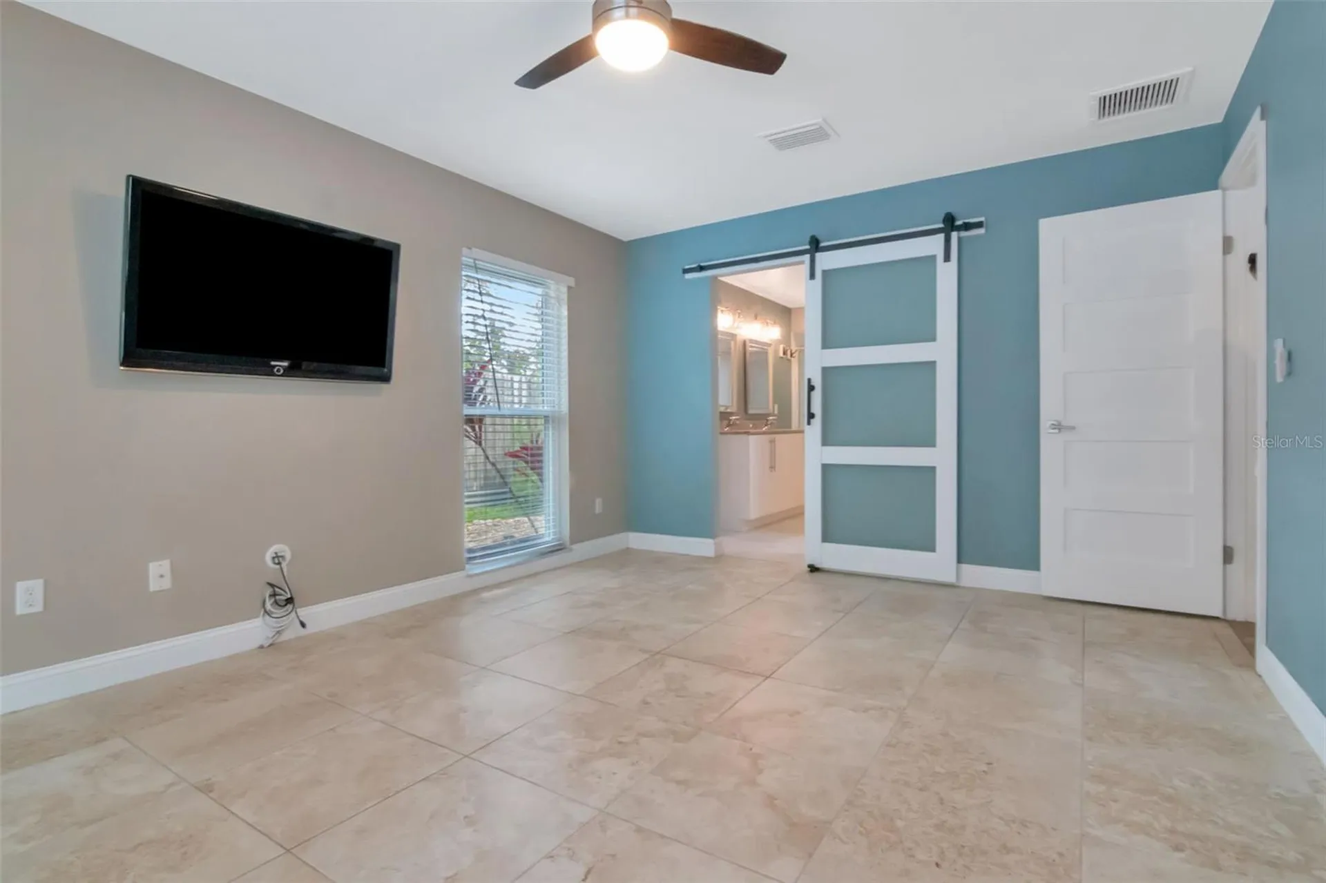 16120 Oakmanor Drive Tampa FL 33624