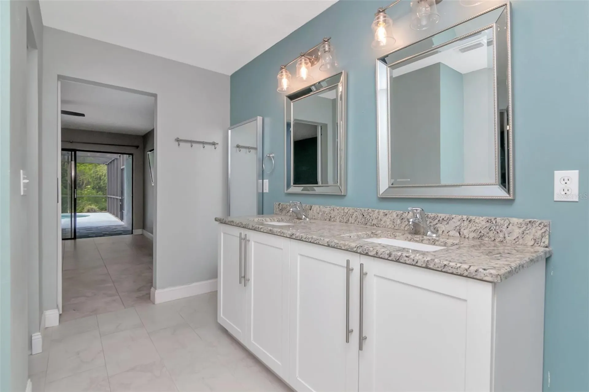 16120 Oakmanor Drive Tampa FL 33624