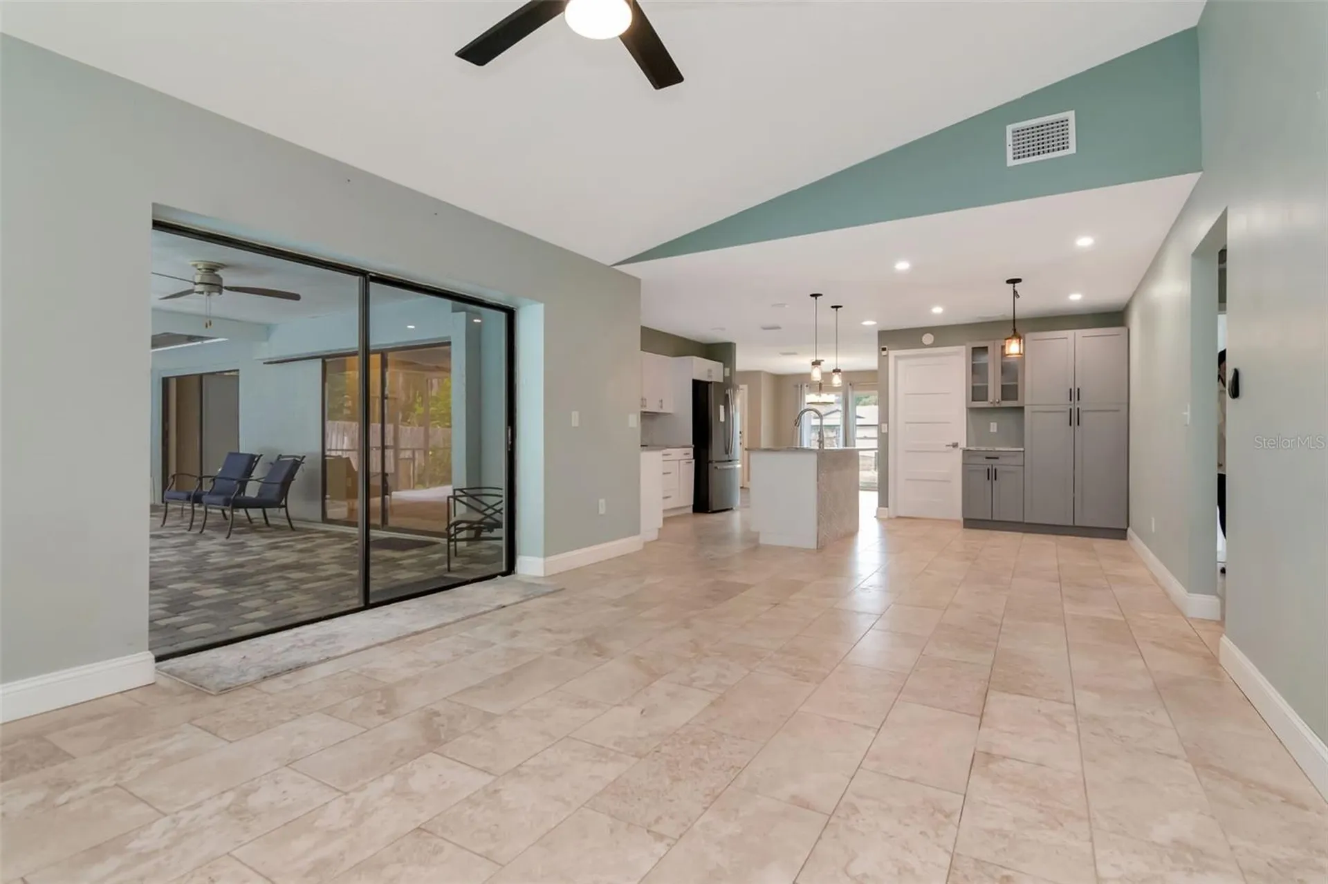 16120 Oakmanor Drive Tampa FL 33624