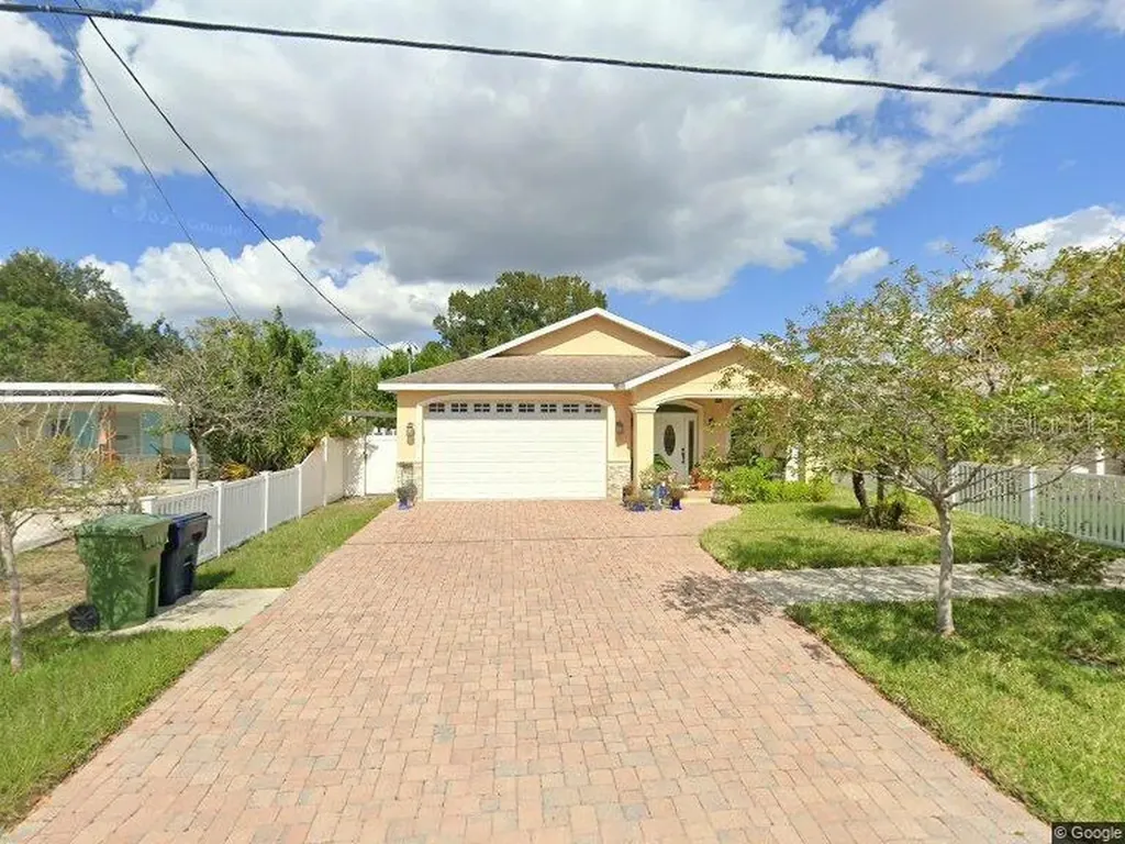 3013 W Leroy Street Tampa FL 33607