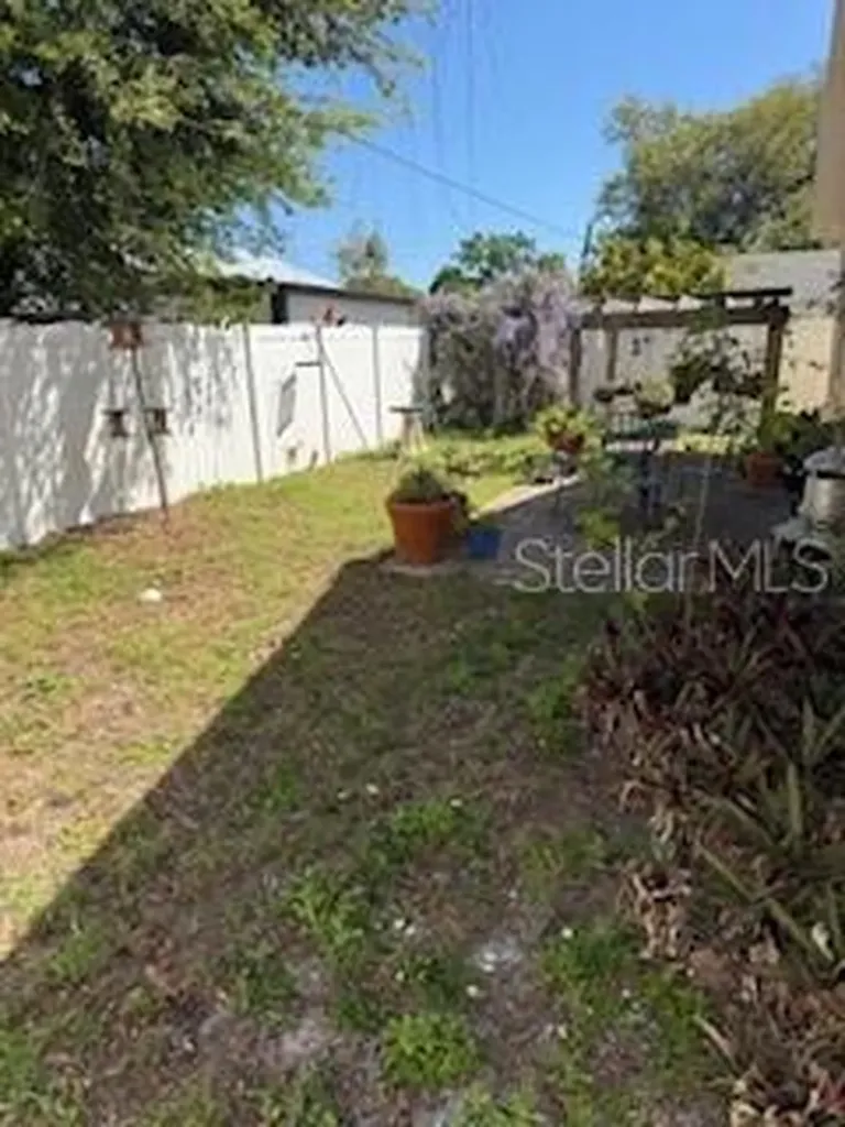 3013 W Leroy Street Tampa FL 33607