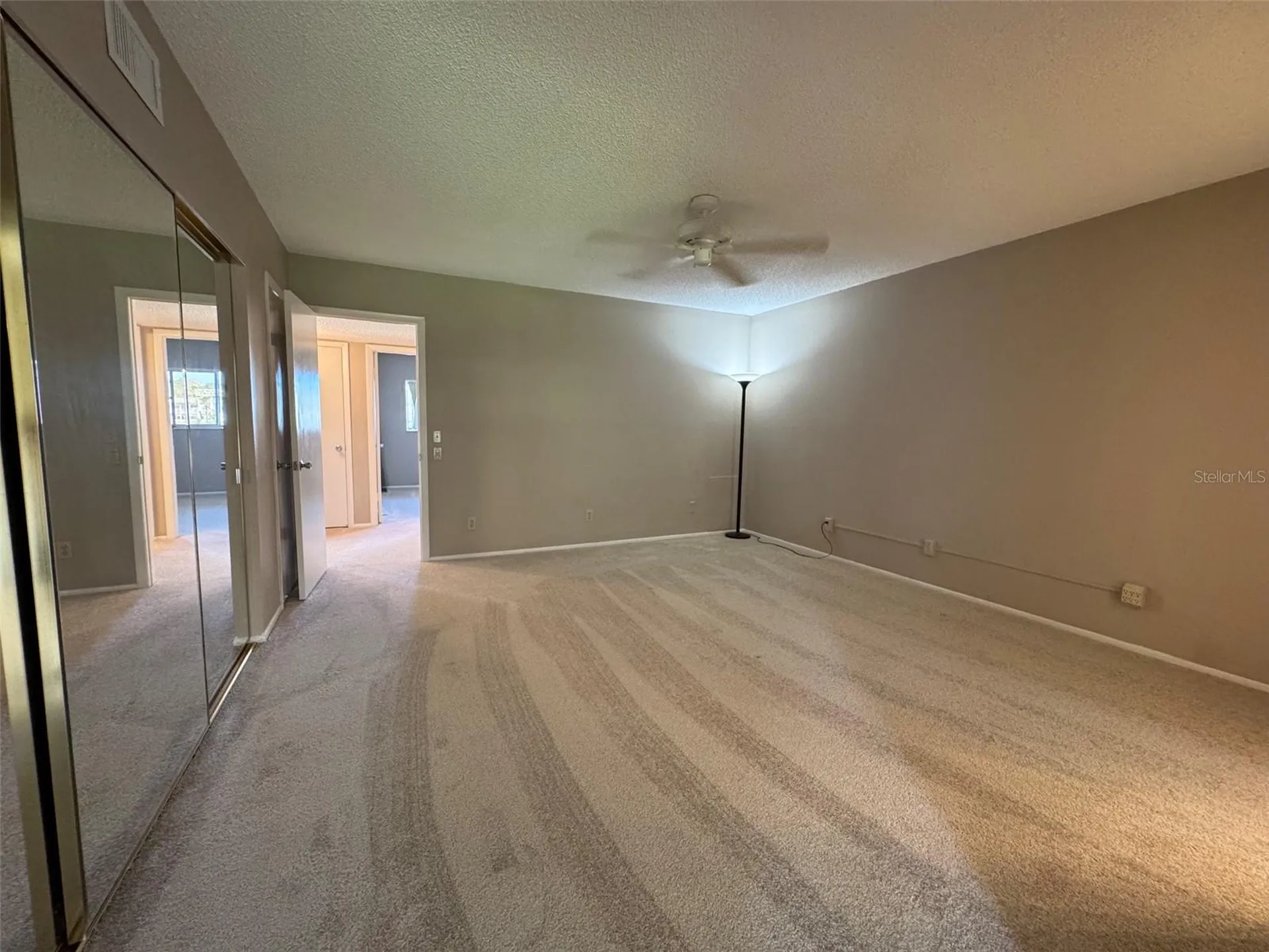 2402 Ecuadorian Way Clearwater FL 33763
