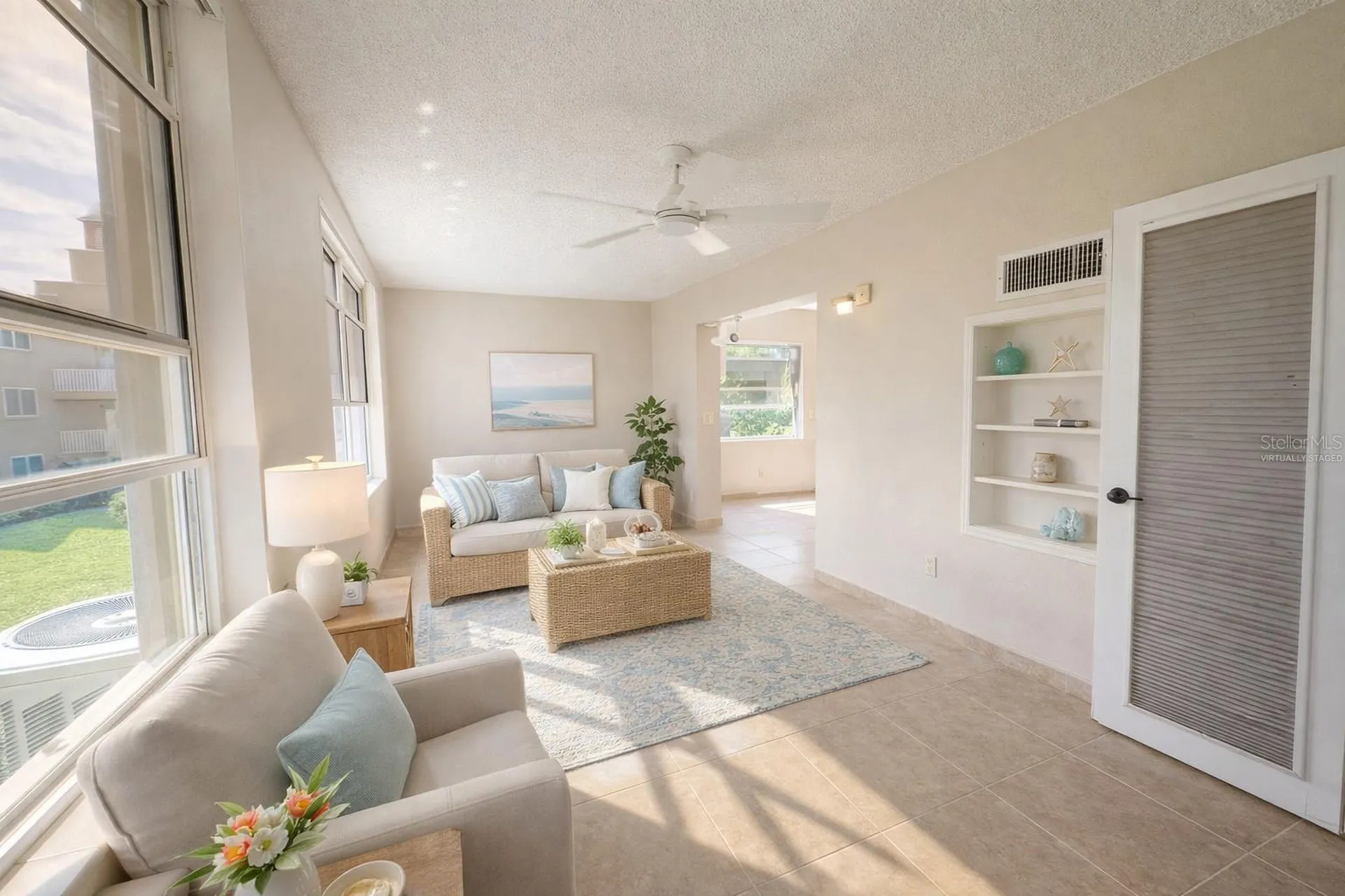 2402 Ecuadorian Way Clearwater FL 33763