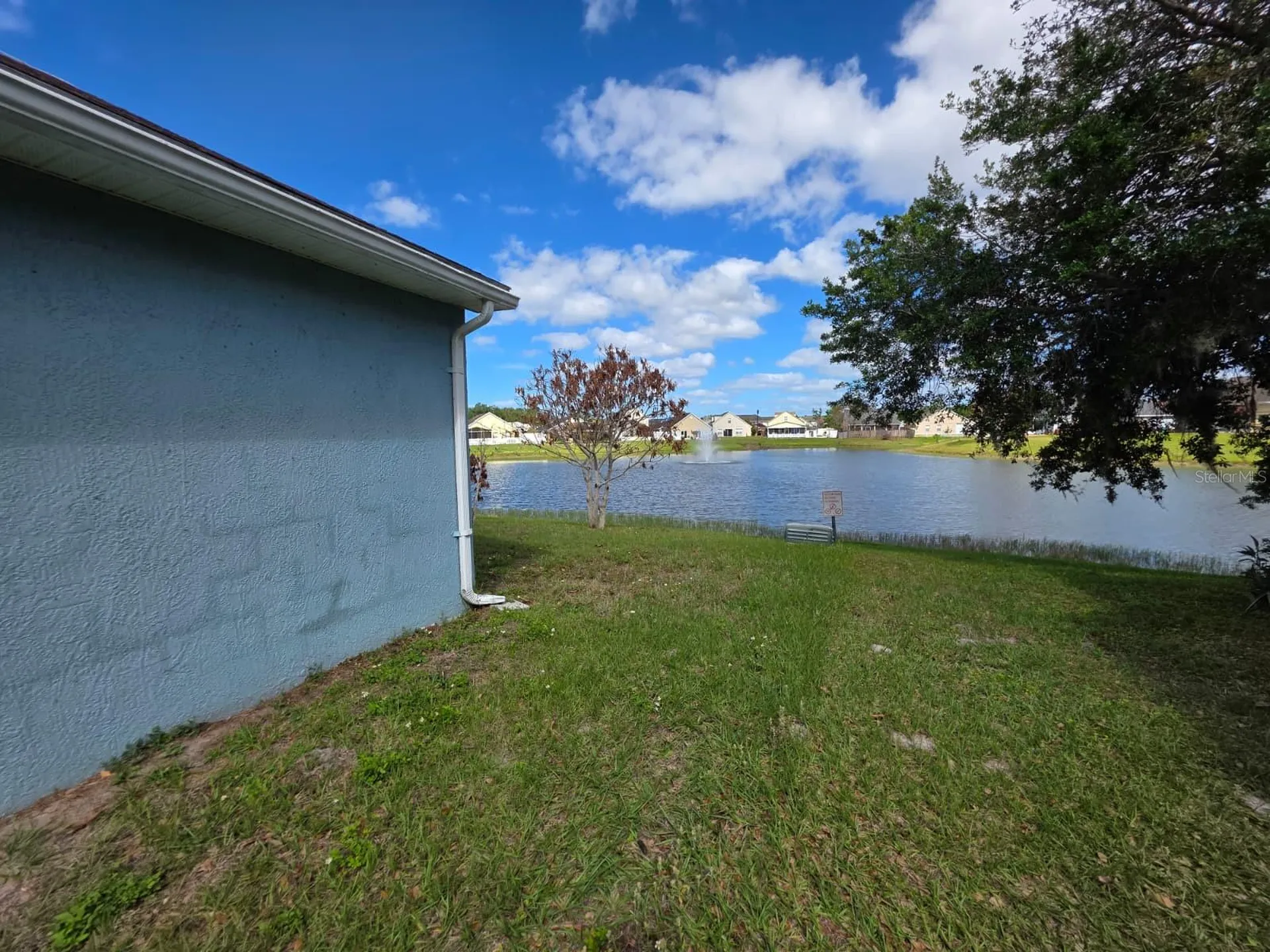 2319 Lily Pad Lane Kissimmee FL 34743