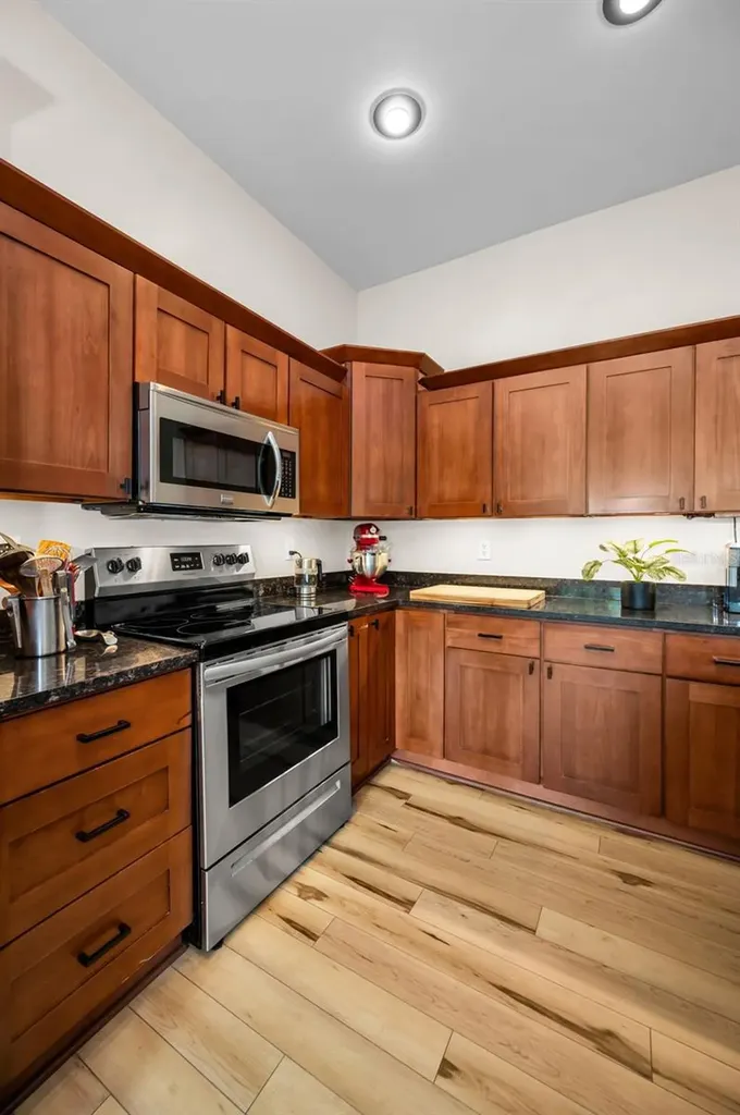 2997 Eagle Estates Circle E Clearwater FL 33761