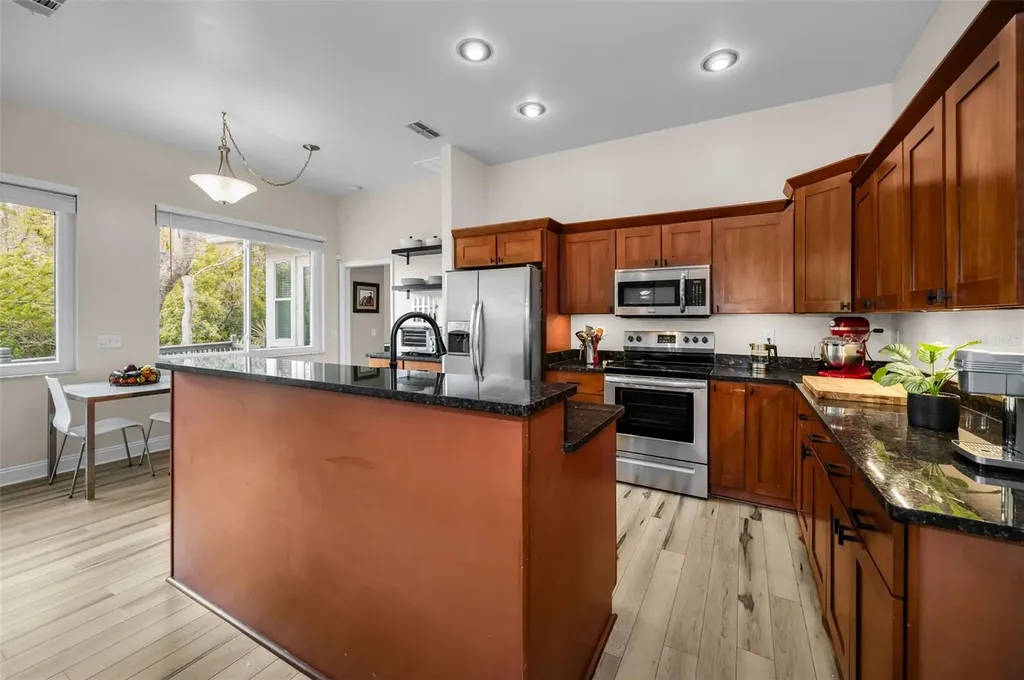2997 Eagle Estates Circle E Clearwater FL 33761