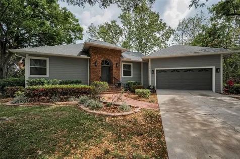 2997 Eagle Estates Circle E Clearwater FL 33761