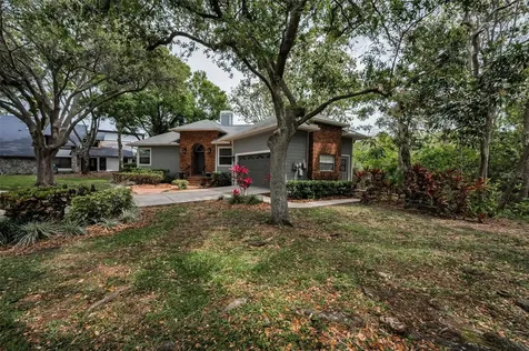 2997 Eagle Estates Circle E Clearwater FL 33761