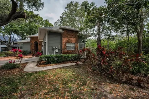 2997 Eagle Estates Circle E Clearwater FL 33761