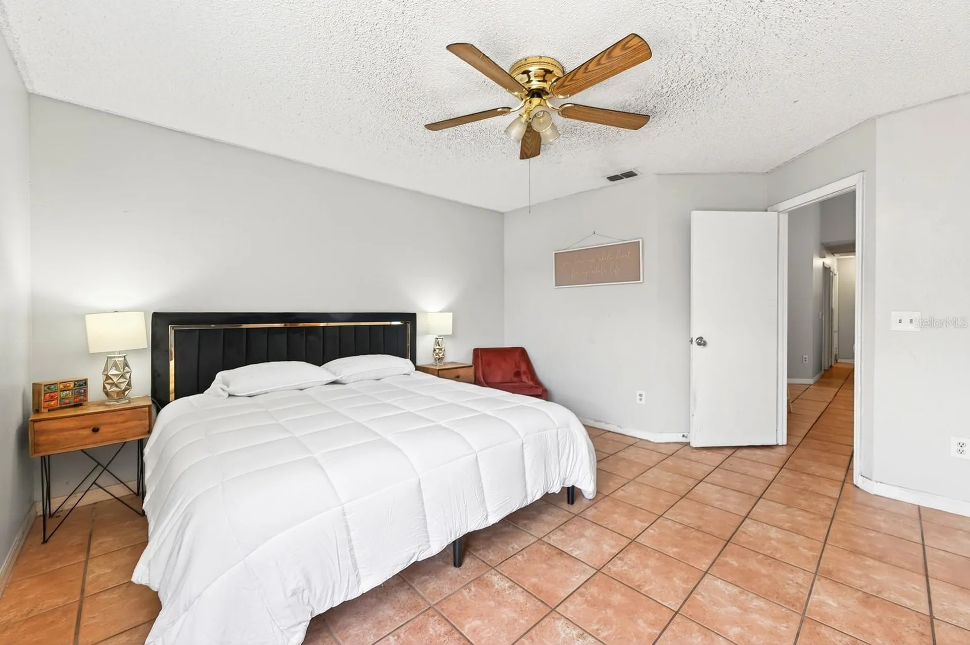 2037 Greystone Trail Orlando FL 32818