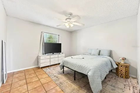 2037 Greystone Trail Orlando FL 32818