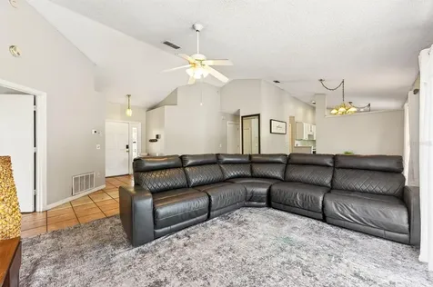 2037 Greystone Trail Orlando FL 32818