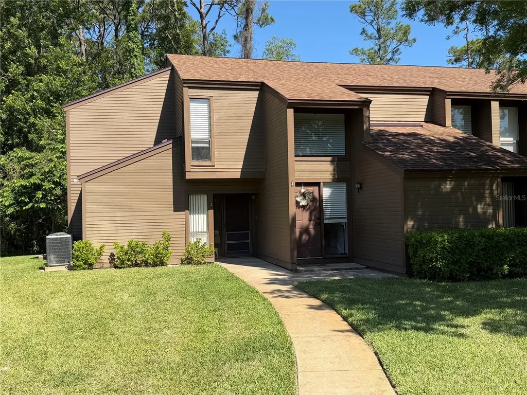 3 Southbury Court Palm Coast FL 32137