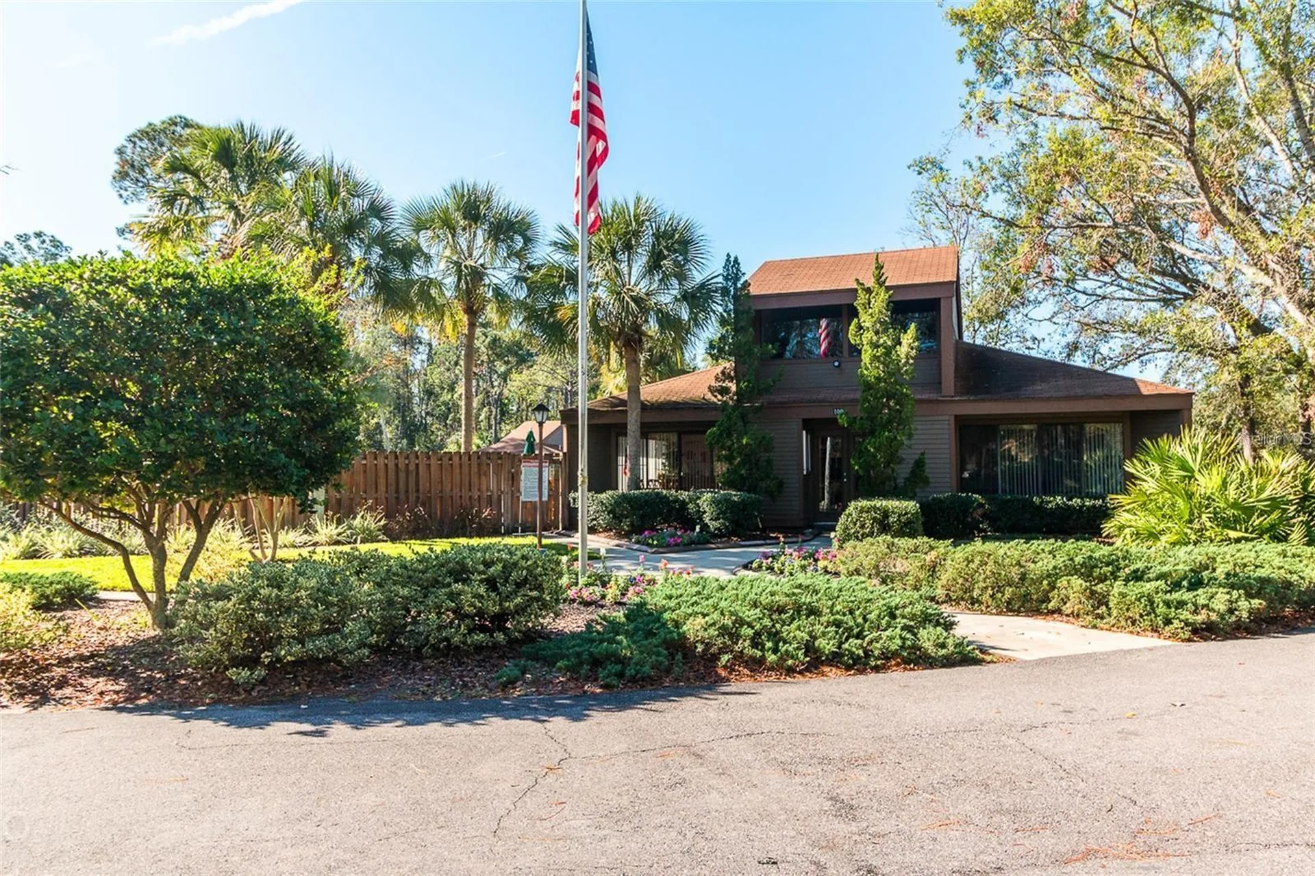 3 Southbury Court Palm Coast FL 32137