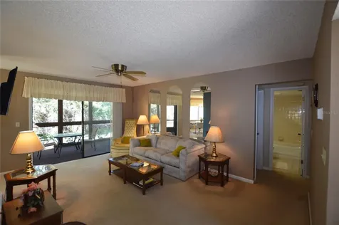 3 Southbury Court Palm Coast FL 32137