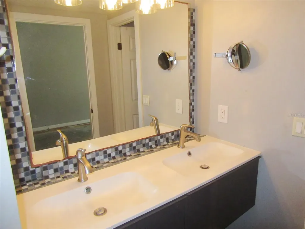 22646 Weeks Boulevard Land O Lakes FL 34639