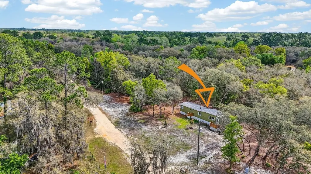 112 Palmer Drive Interlachen FL 32148