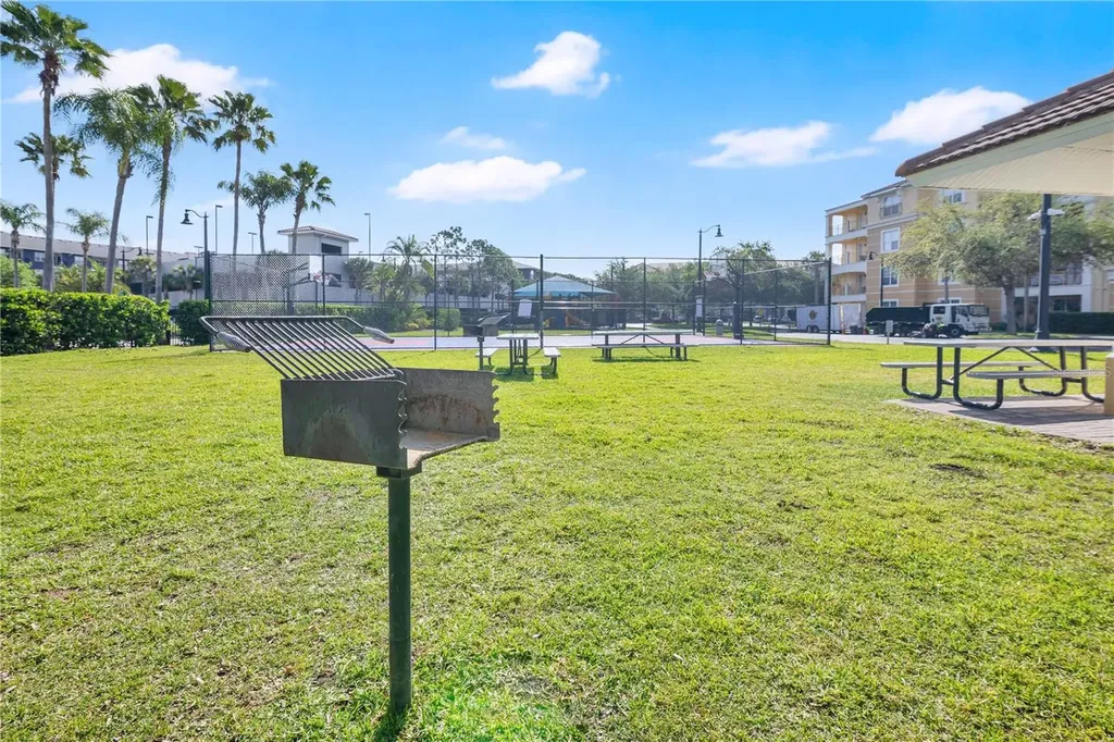5064 Tideview Circle Orlando FL 32819