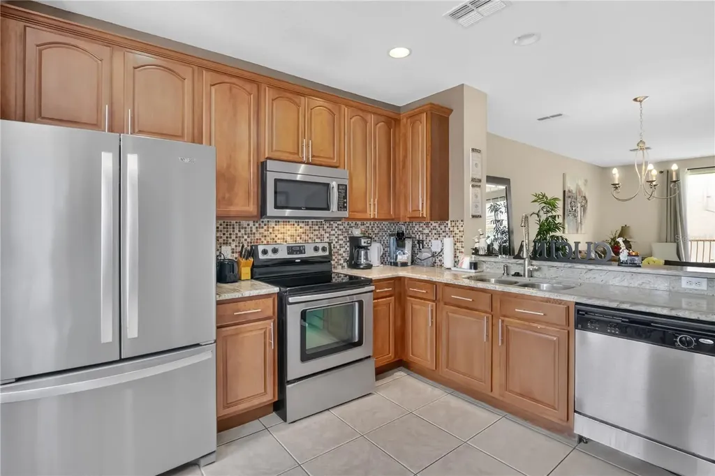 5064 Tideview Circle Orlando FL 32819