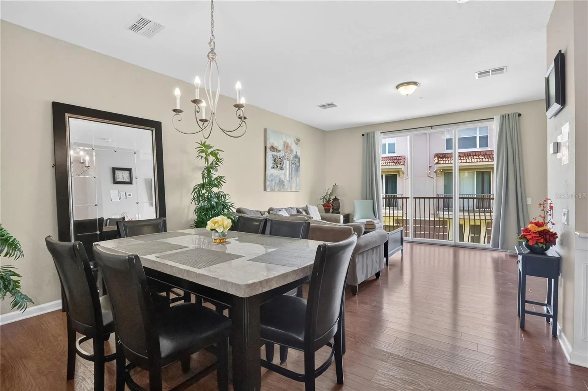 5064 Tideview Circle Orlando FL 32819