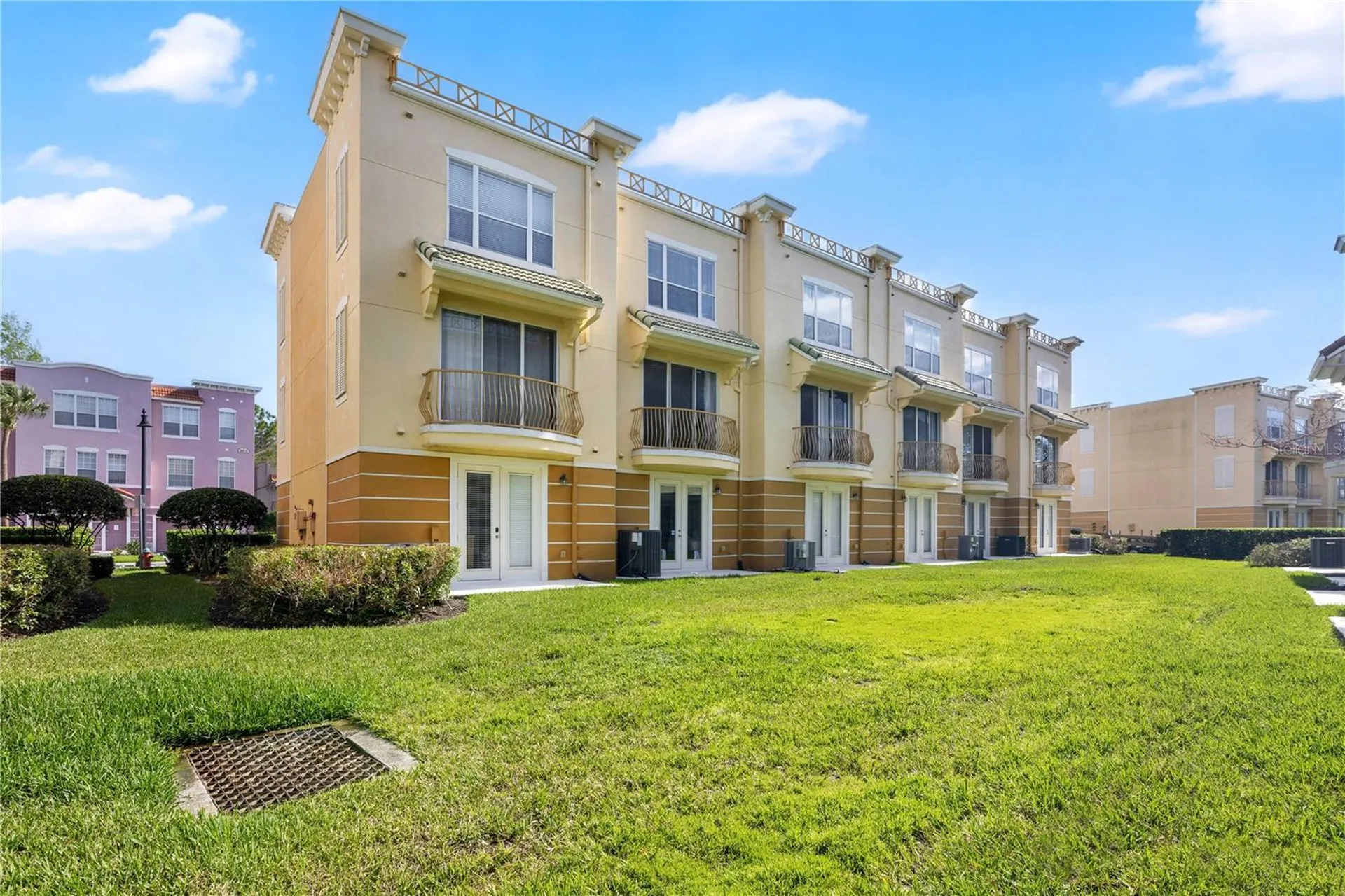 5064 Tideview Circle Orlando FL 32819