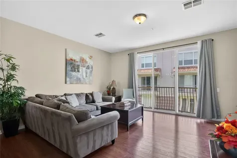 5064 Tideview Circle Orlando FL 32819
