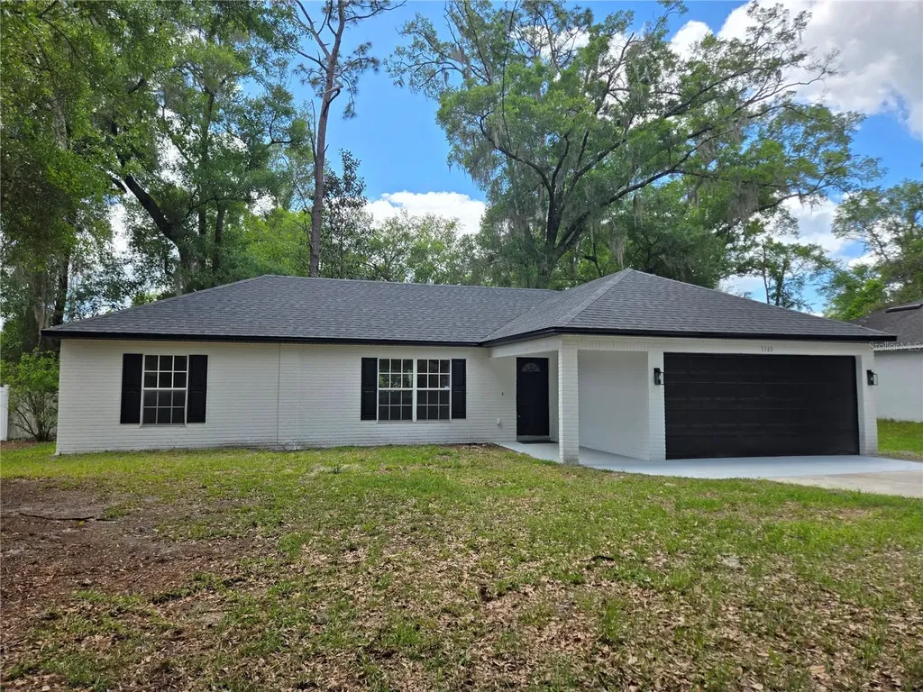 1160 W New York Avenue Orange City FL 32763