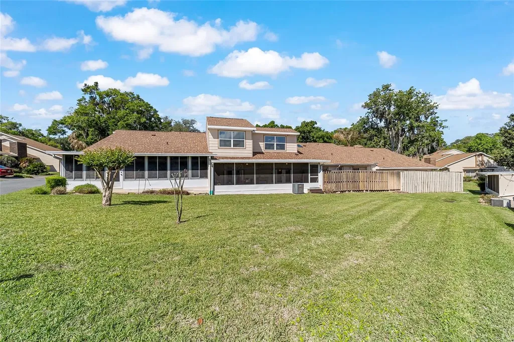 2318 SE 19th Circle Ocala FL 34471