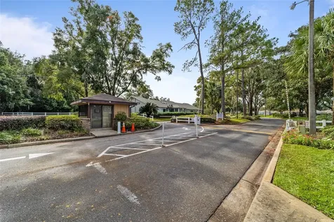 2318 SE 19th Circle Ocala FL 34471
