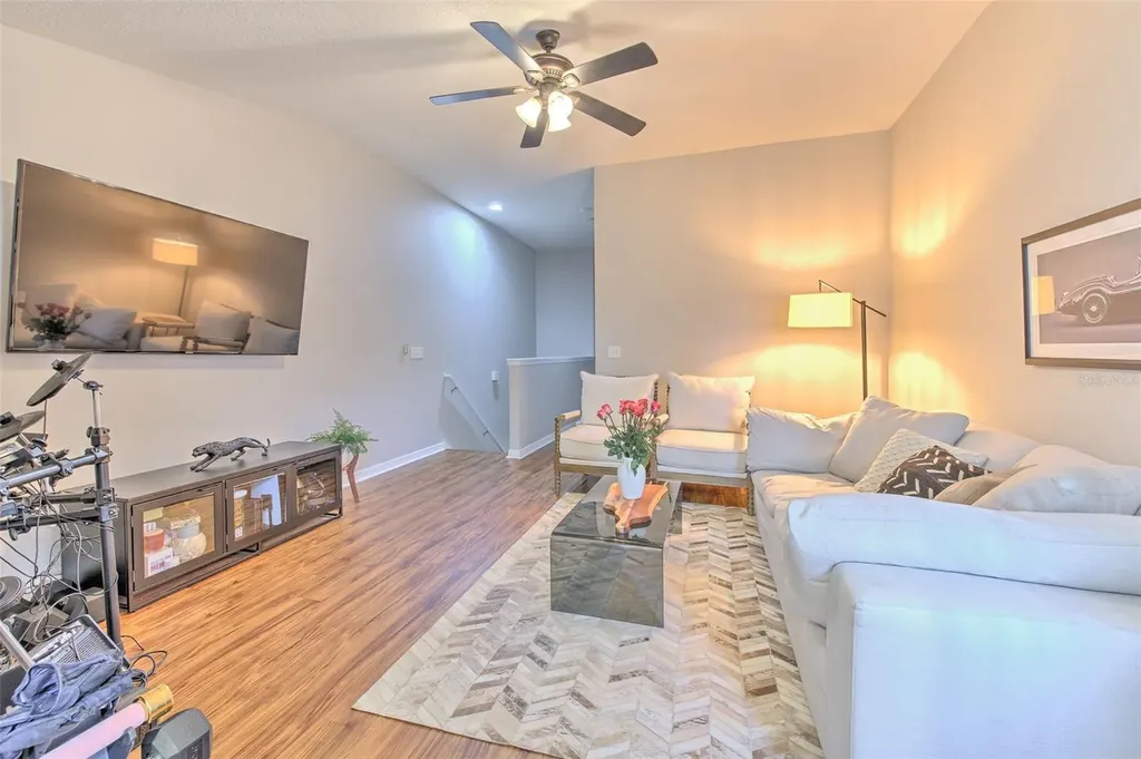 11808 13th Way N St Petersburg FL 33716