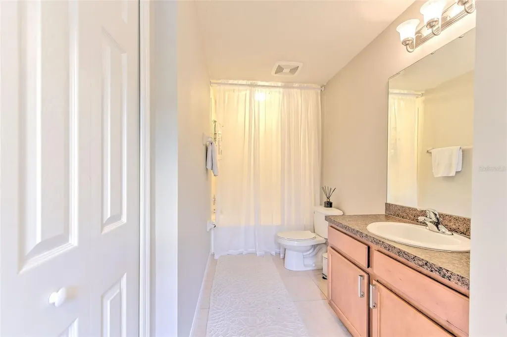 11808 13th Way N St Petersburg FL 33716