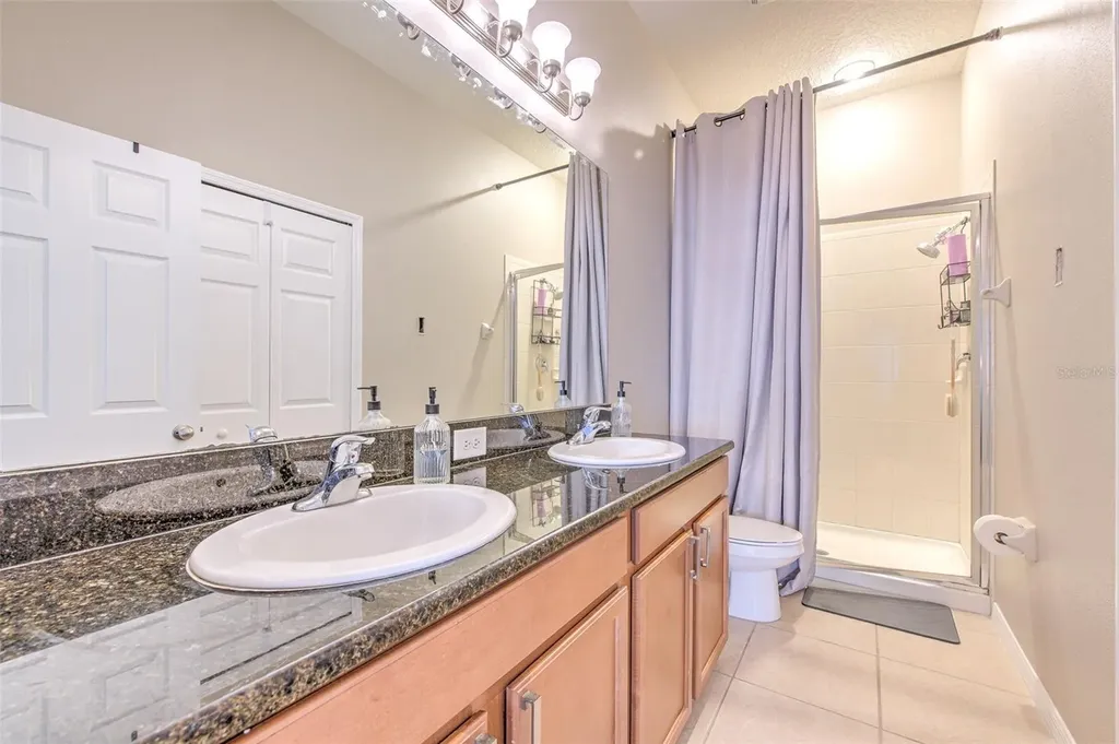 11808 13th Way N St Petersburg FL 33716