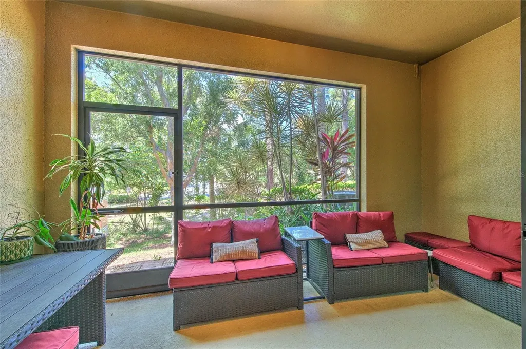11808 13th Way N St Petersburg FL 33716