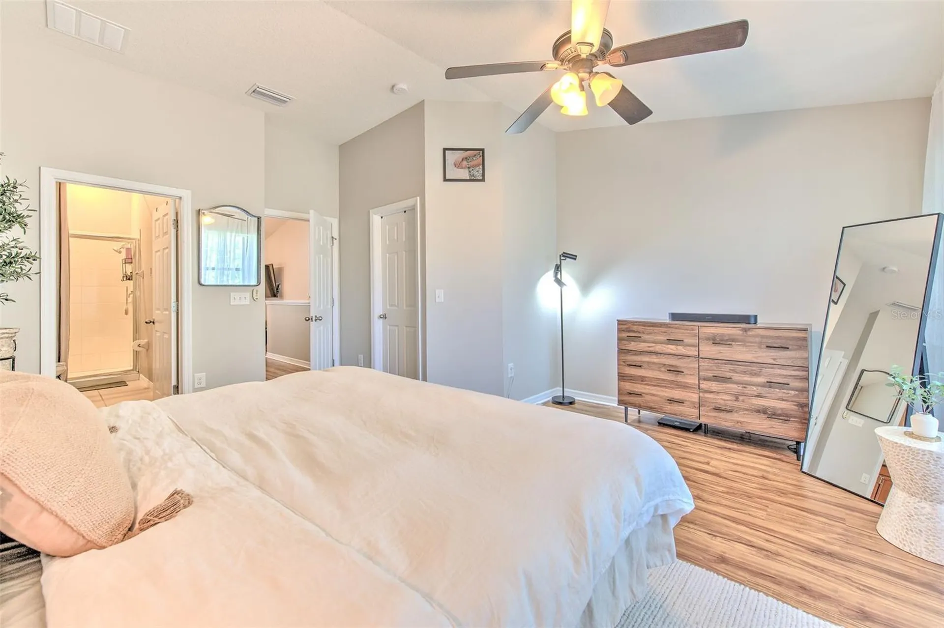 11808 13th Way N St Petersburg FL 33716