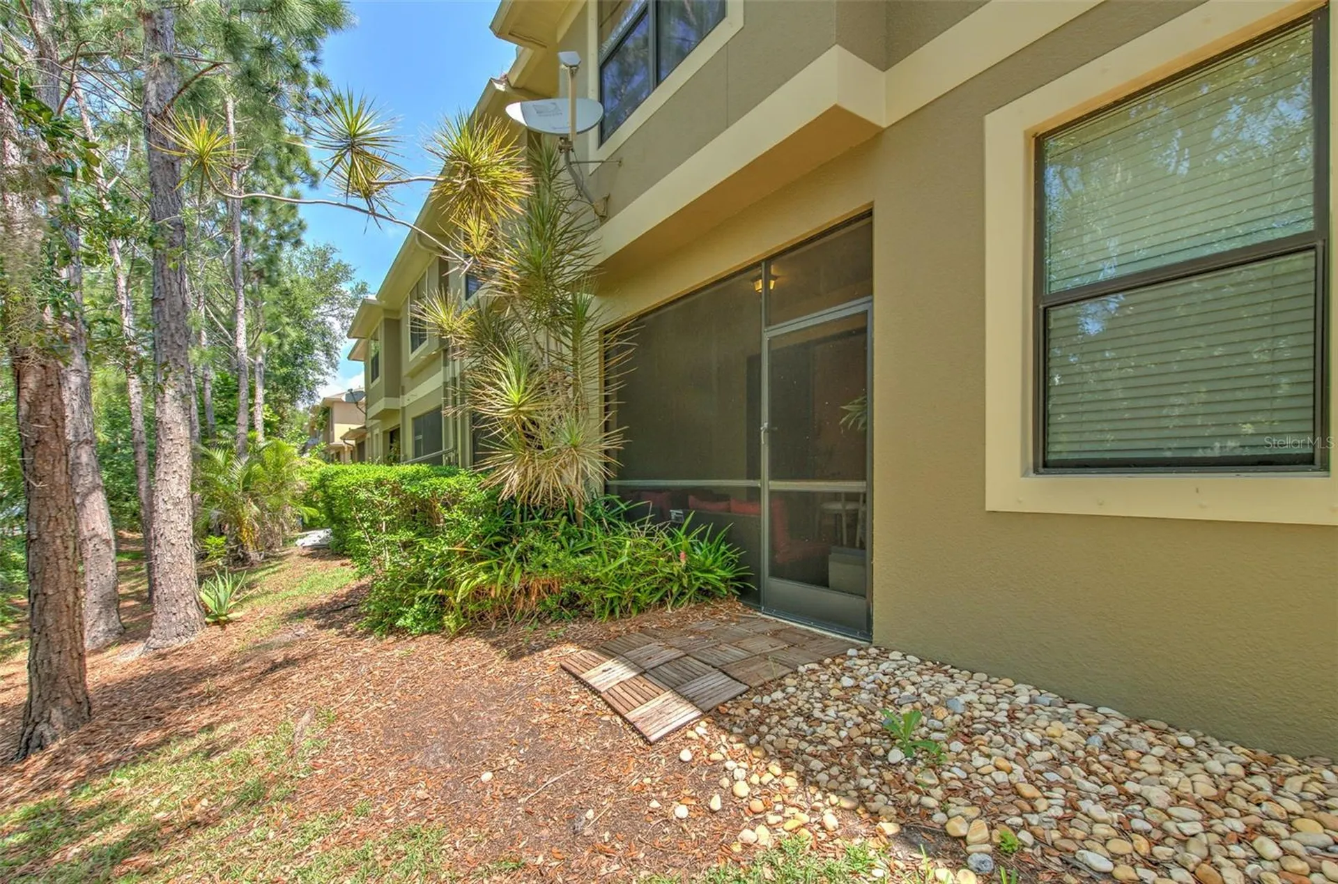 11808 13th Way N St Petersburg FL 33716
