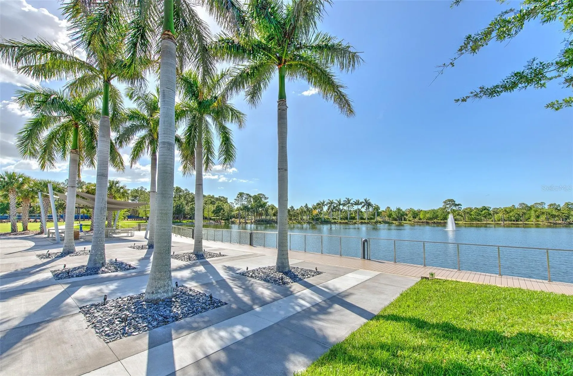 11808 13th Way N St Petersburg FL 33716