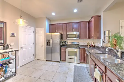 11808 13th Way N St Petersburg FL 33716