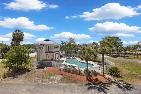 54 SE 910th Avenue Suwannee FL 32692
