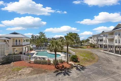54 SE 910th Avenue Suwannee FL 32692