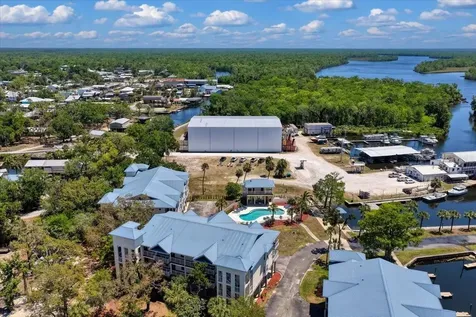 54 SE 910th Avenue Suwannee FL 32692