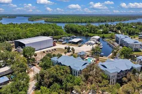 54 SE 910th Avenue Suwannee FL 32692