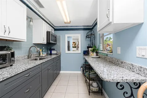 26 French Avenue Englewood FL 34223